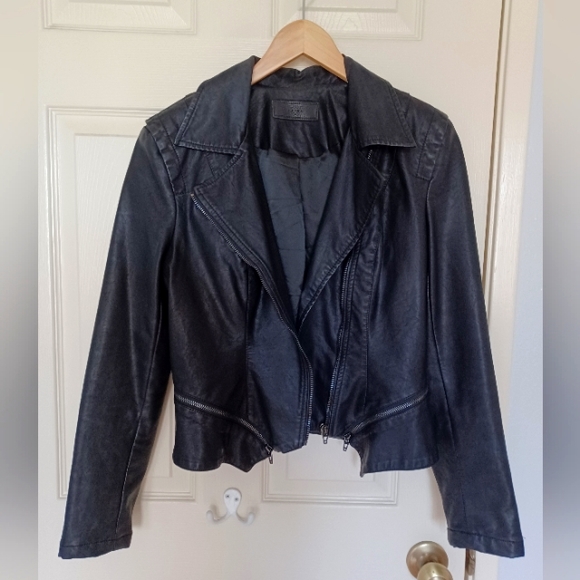 Blank NYC faux leather jacket - Picture 3 of 6